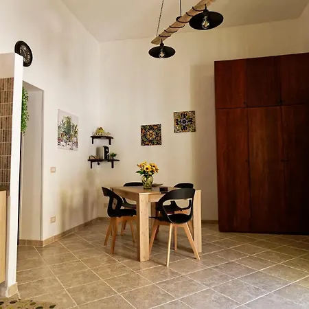 Al Chiaro Di Luna Casa vacanze *